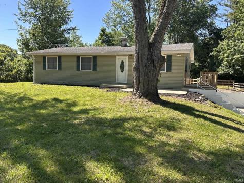 1742 E Range Line Road Greencastle IN 46135