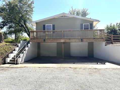 1742 E Range Line Road Greencastle IN 46135