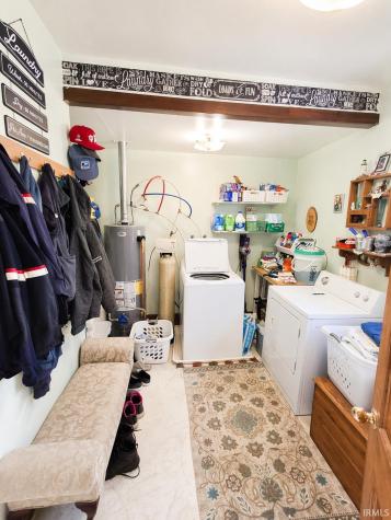 17 E Ramey Street Rossville IN 46065