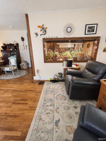 17 E Ramey Street Rossville IN 46065