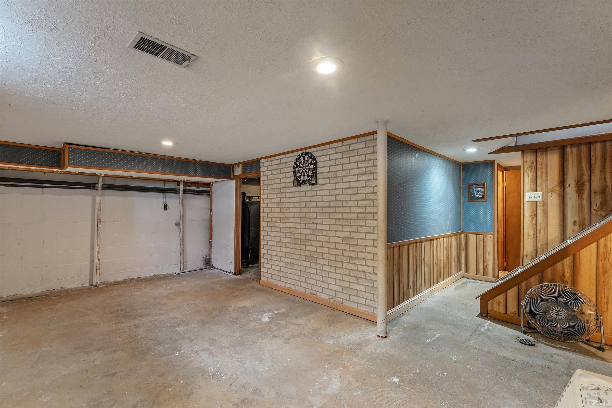 17281 Quinn Road Bremen IN 46506
