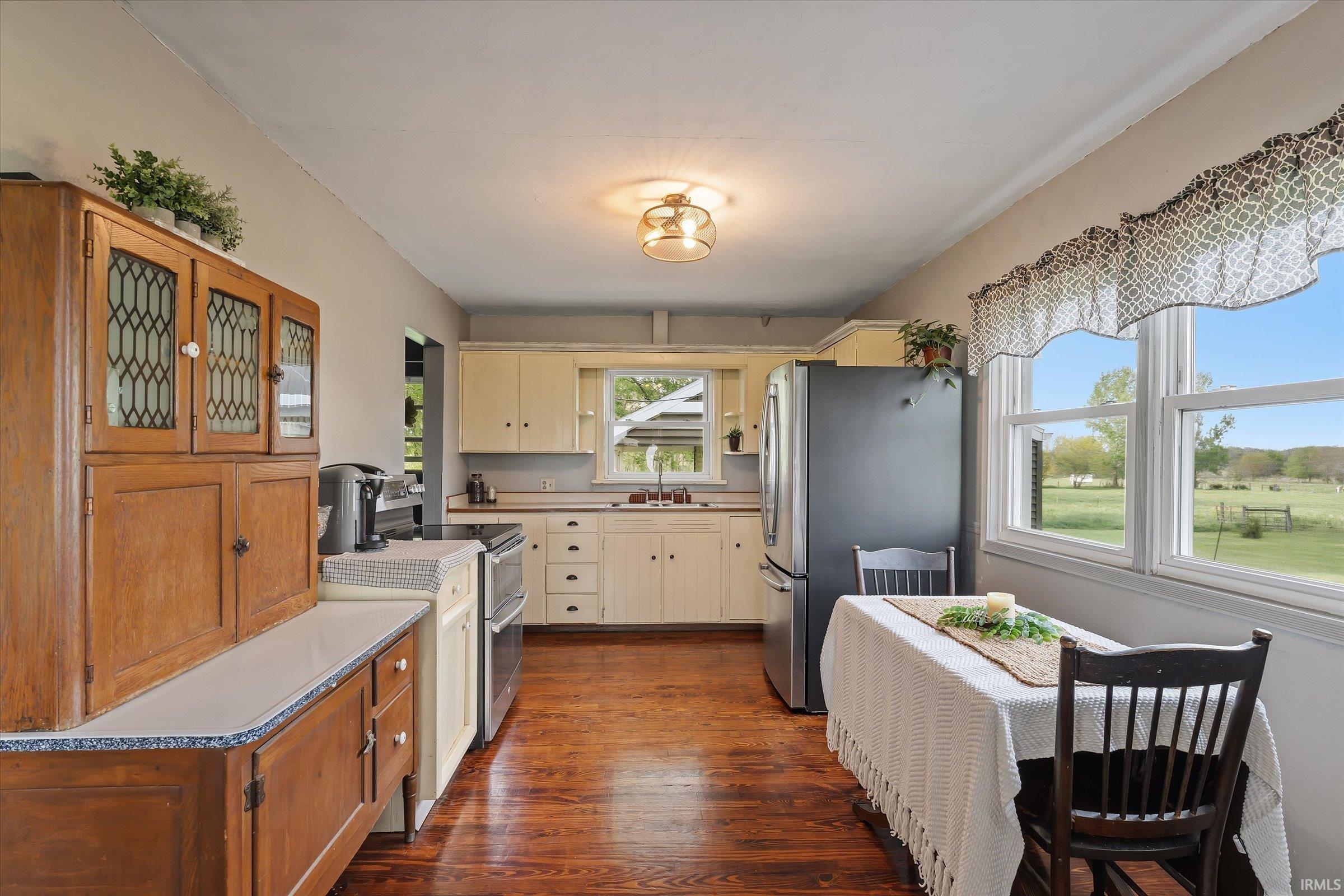 17281 Quinn Road Bremen IN 46506
