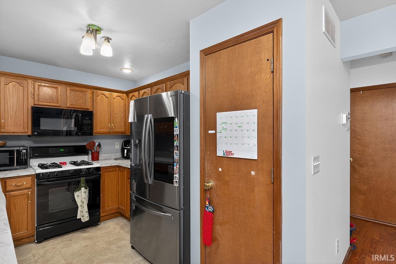 29437 Robert Jr Drive Elkhart IN 46516
