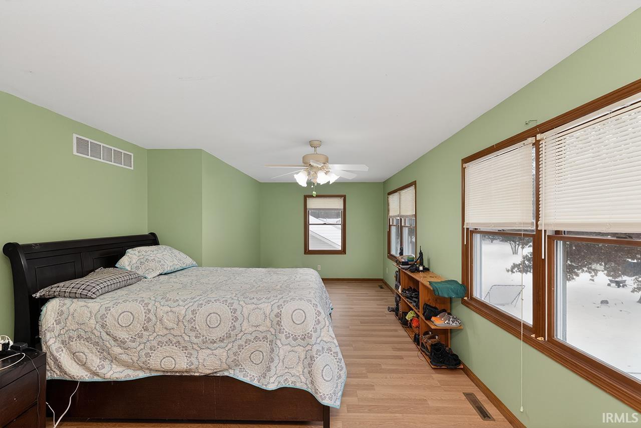 29437 Robert Jr Drive Elkhart IN 46516