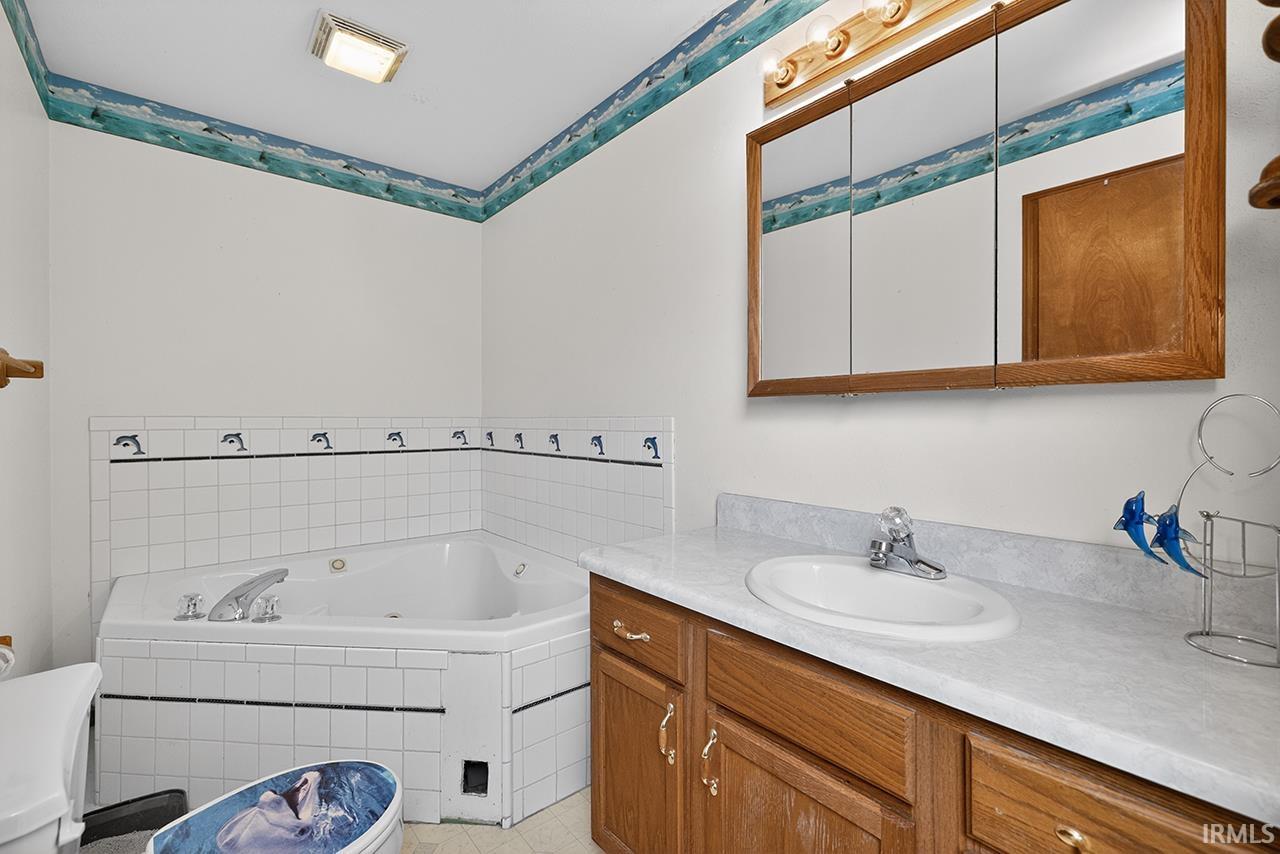 29437 Robert Jr Drive Elkhart IN 46516