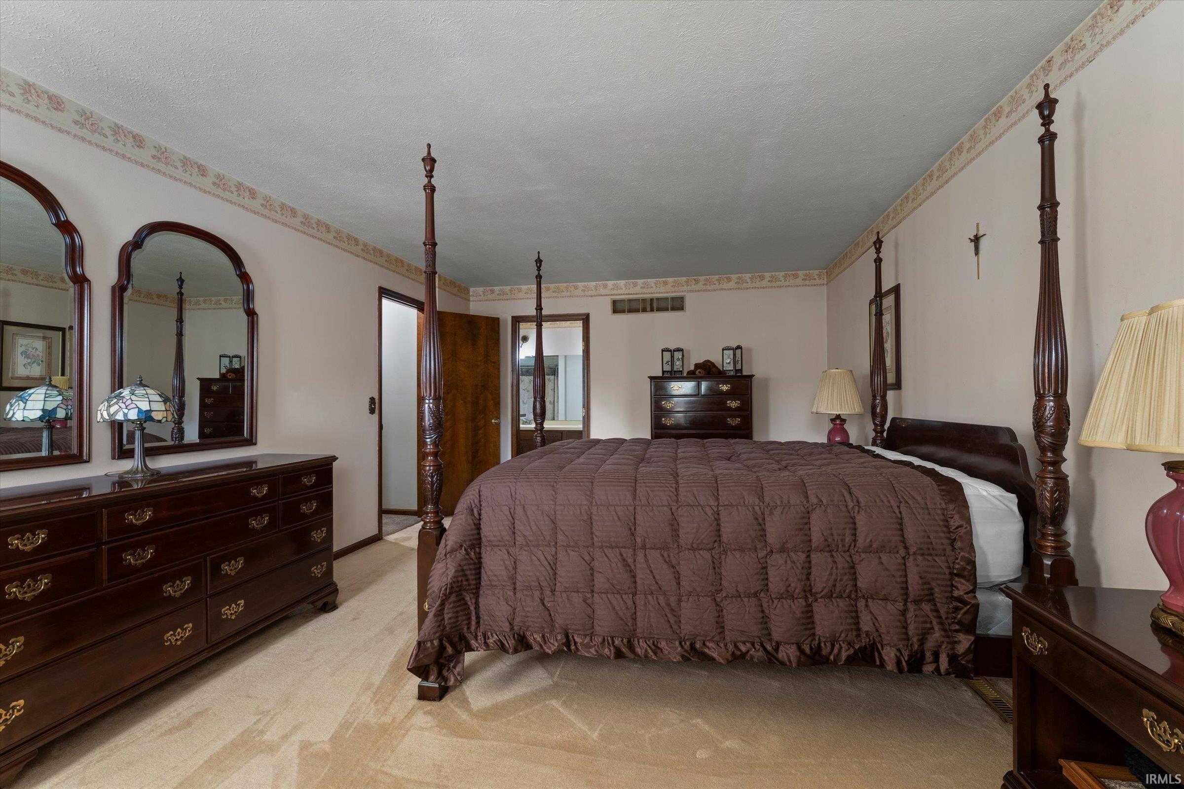 50570 Tarrington Way Granger IN 46530