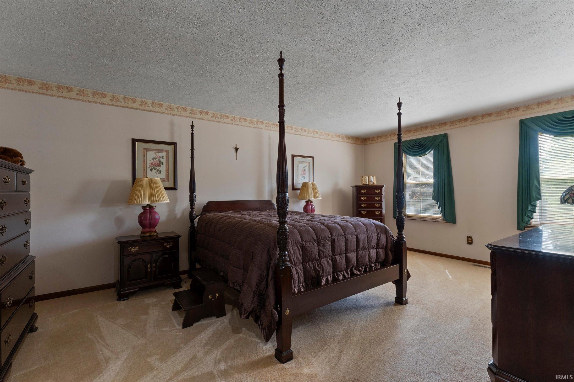 50570 Tarrington Way Granger IN 46530
