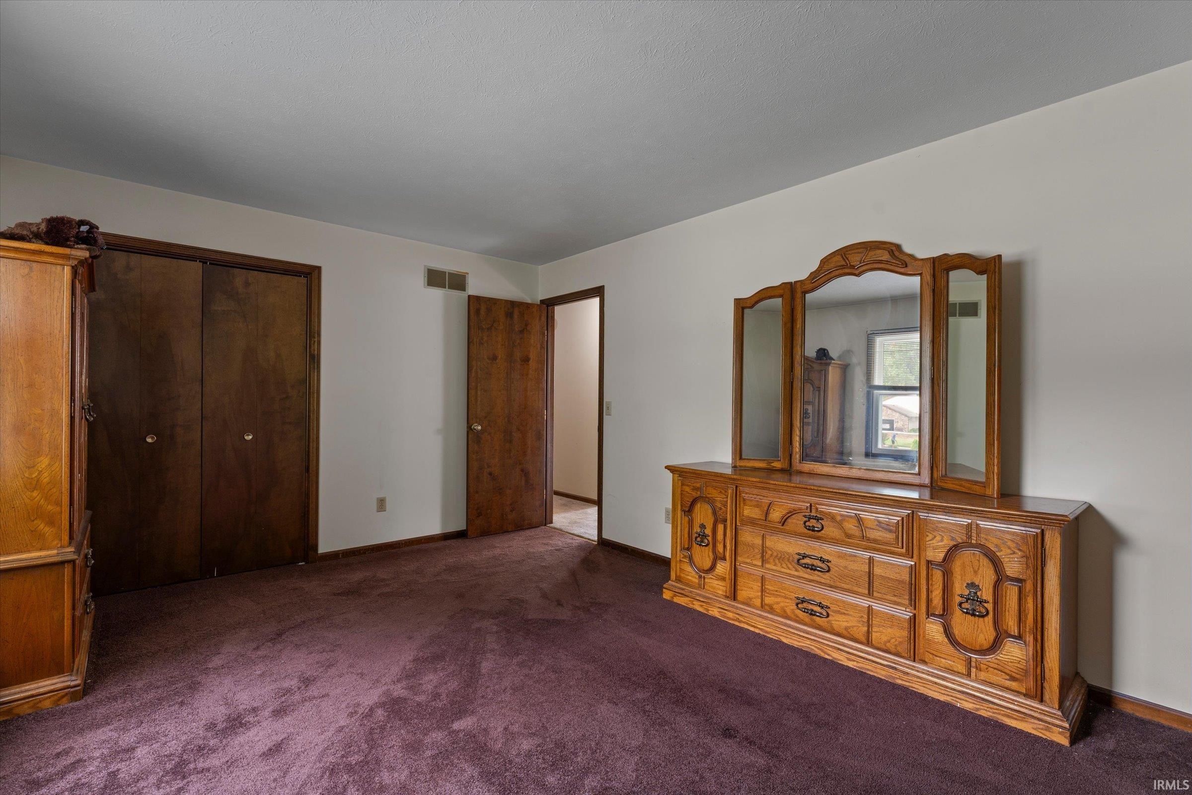50570 Tarrington Way Granger IN 46530
