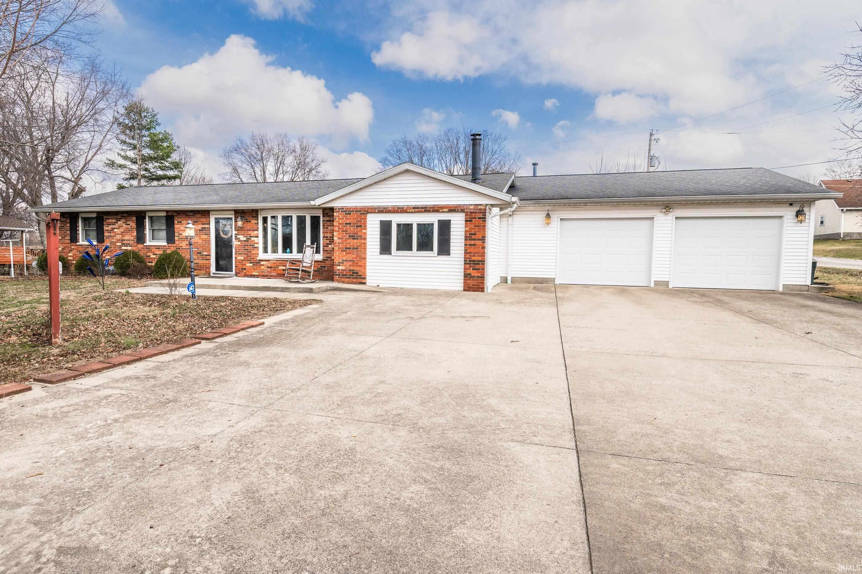 13531 E Woodview Hills Lane Solsberry IN 47459