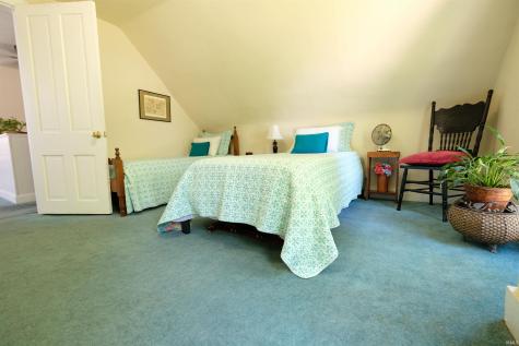 621 W Oak Street Ellettsville IN 47429