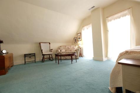621 W Oak Street Ellettsville IN 47429