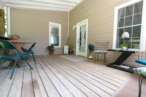 621 W Oak Street Ellettsville IN 47429