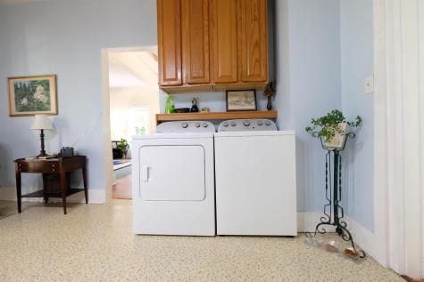 621 W Oak Street Ellettsville IN 47429