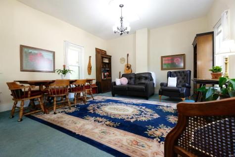 621 W Oak Street Ellettsville IN 47429