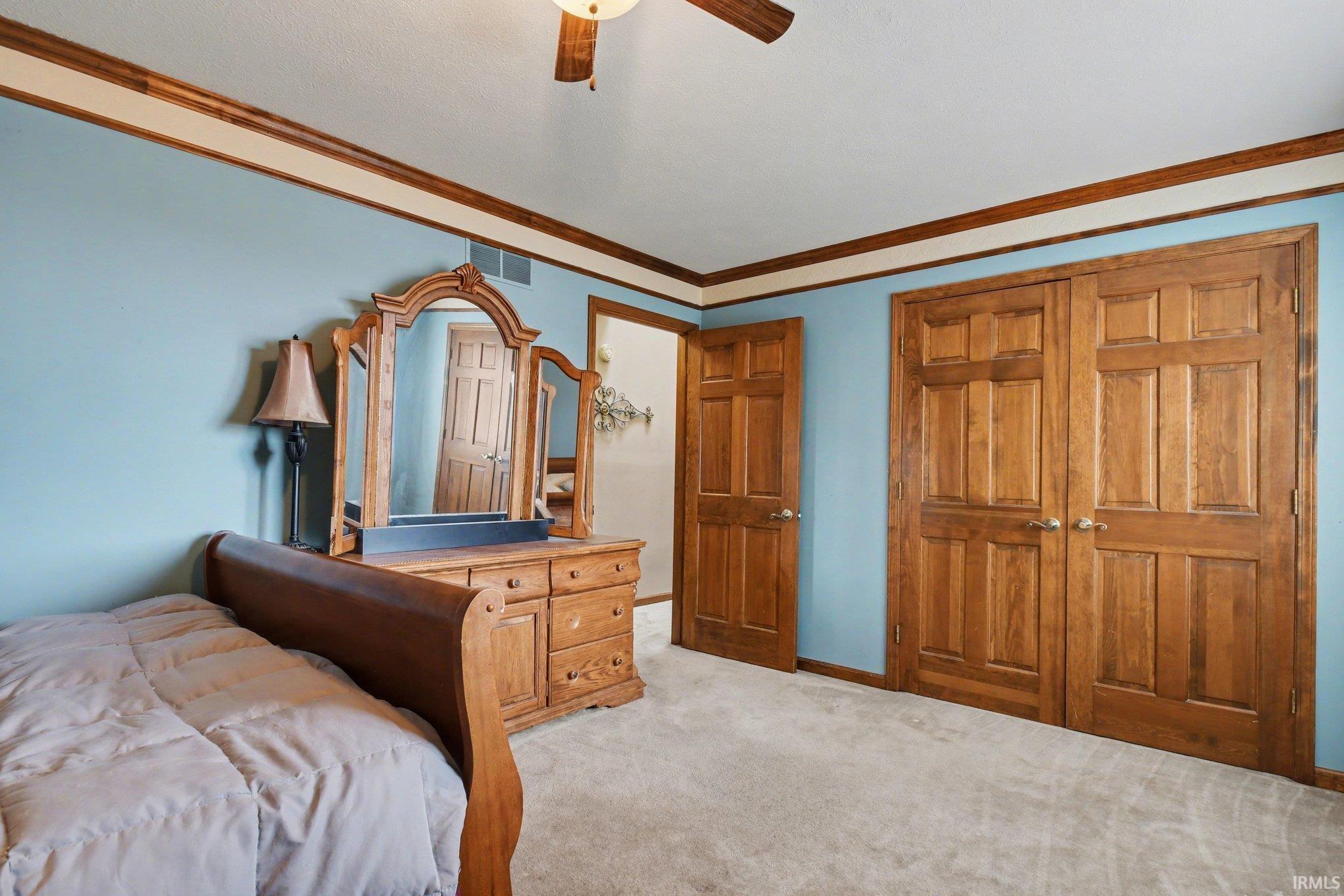 5605 Raleigh Drive South Bend IN 46614