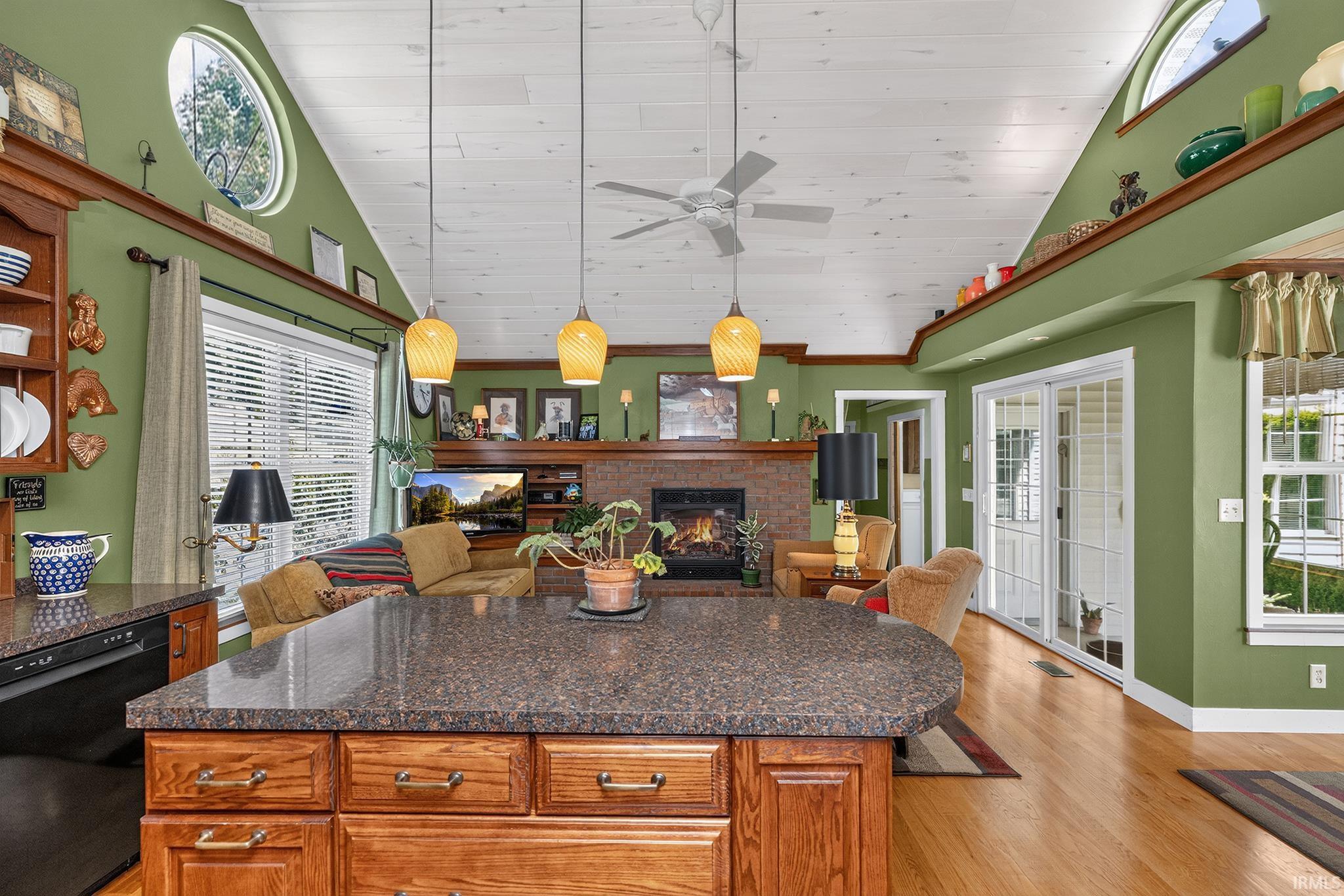 219 W La Salle Avenue Mishawaka IN 46545