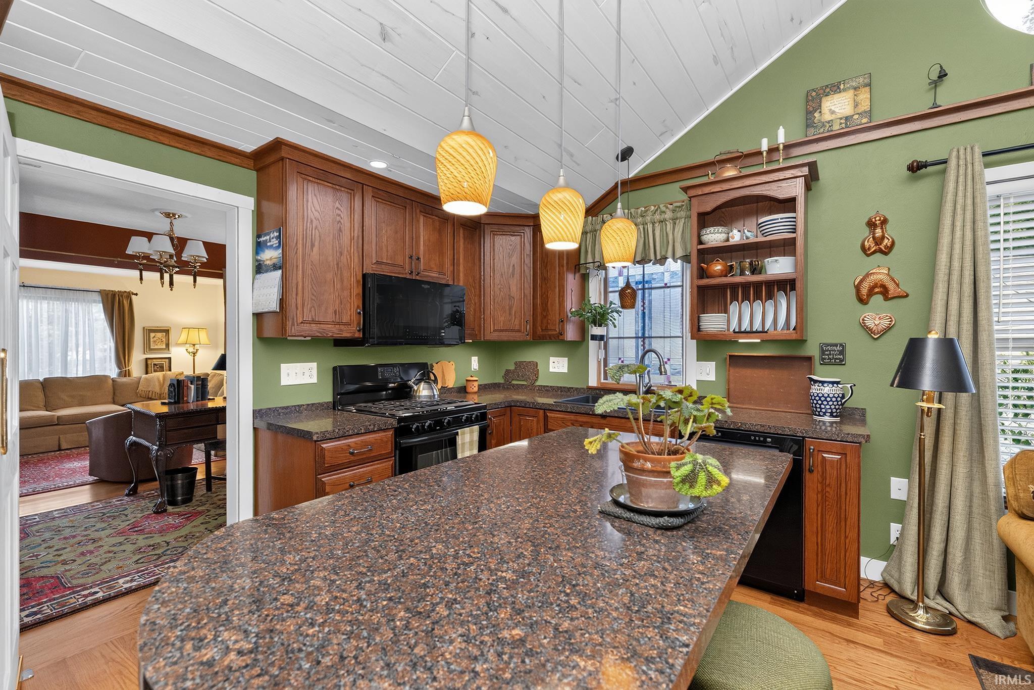 219 W La Salle Avenue Mishawaka IN 46545