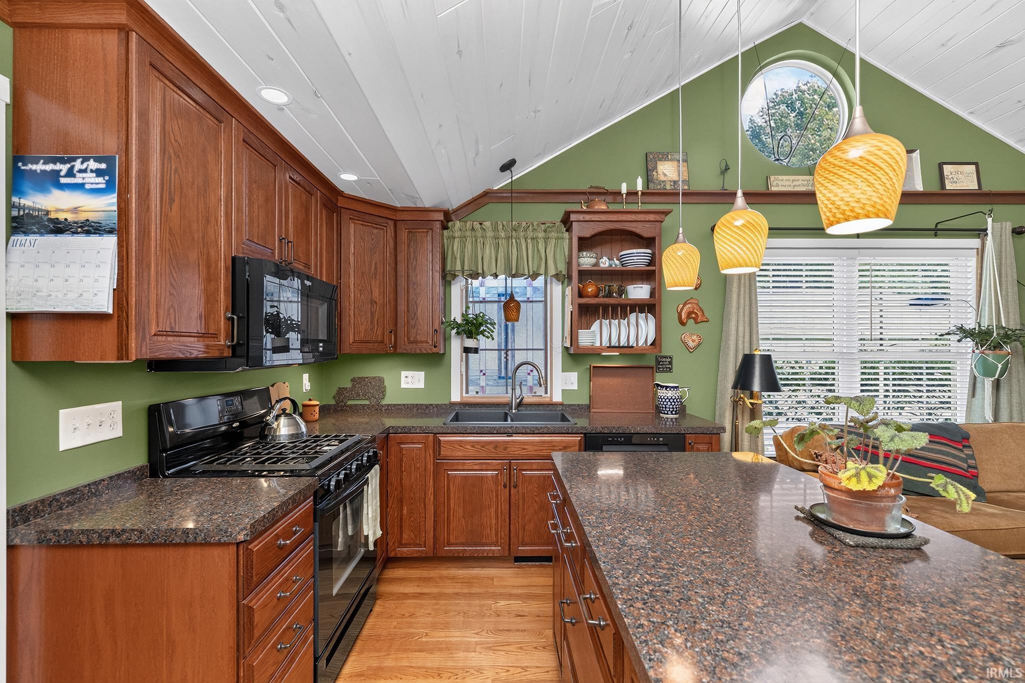 219 W La Salle Avenue Mishawaka IN 46545