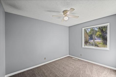 2560 Robinwood Drive Lafayette IN 47909