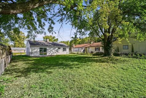 2560 Robinwood Drive Lafayette IN 47909