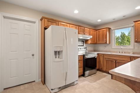 345 Rockwell Avenue Roanoke IN 46783