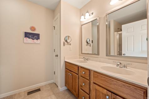 345 Rockwell Avenue Roanoke IN 46783