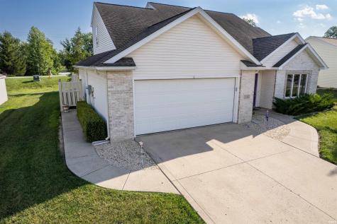 345 Rockwell Avenue Roanoke IN 46783