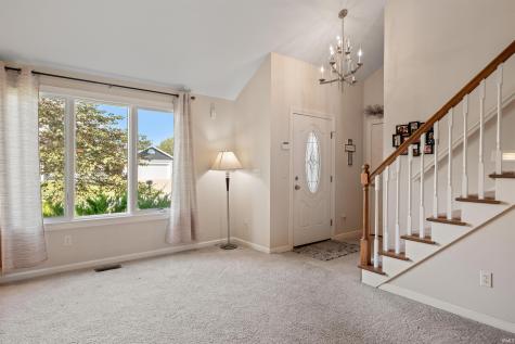 345 Rockwell Avenue Roanoke IN 46783