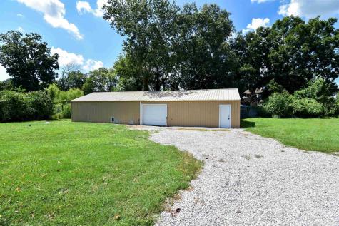 9415 Highway 66 Wadesville IN 47638