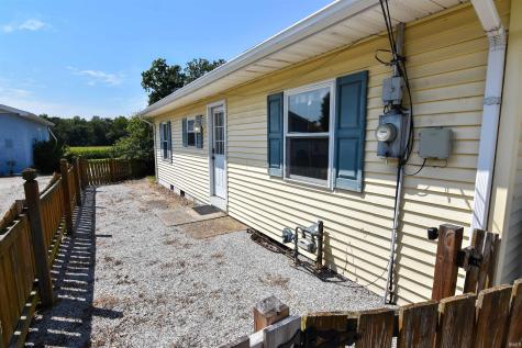 9415 Highway 66 Wadesville IN 47638