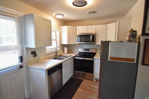 9415 Highway 66 Wadesville IN 47638