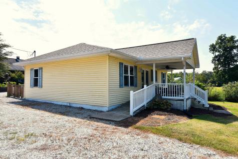 9415 Highway 66 Wadesville IN 47638