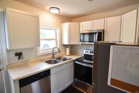 9415 Highway 66 Wadesville IN 47638