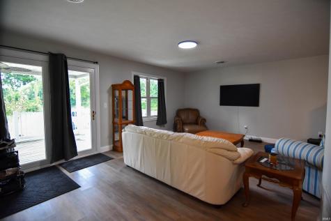 9415 Highway 66 Wadesville IN 47638