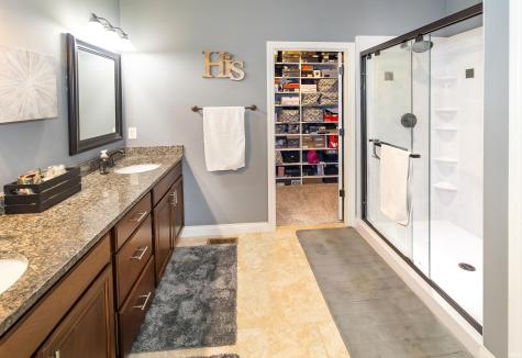 1536 Breezy Creek Drive Evansville IN 47720