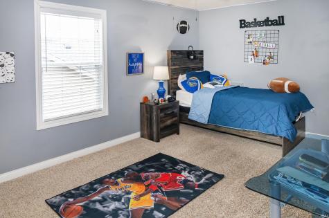 1536 Breezy Creek Drive Evansville IN 47720