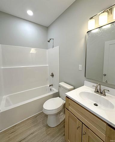 413 Cosby Street Washington IN 47501