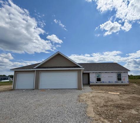 4911 Silverstone Passage Fort Wayne IN 46818