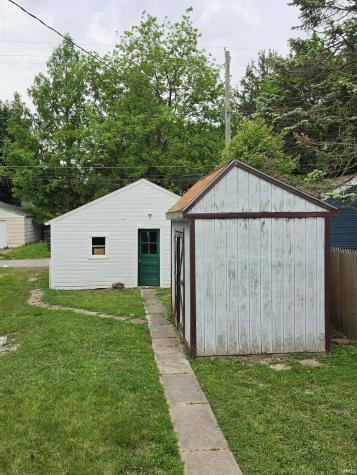 3722 S Harrison Street Fort Wayne IN 46807