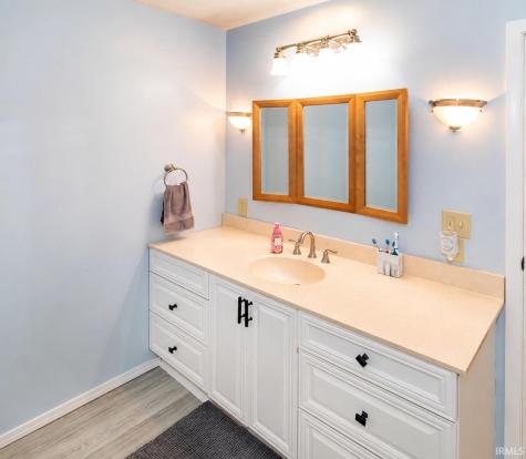 11911 Carol Heights Lane Evansville IN 47712