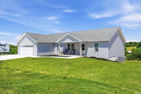 106 Creekside Drive Heltonville IN 47436
