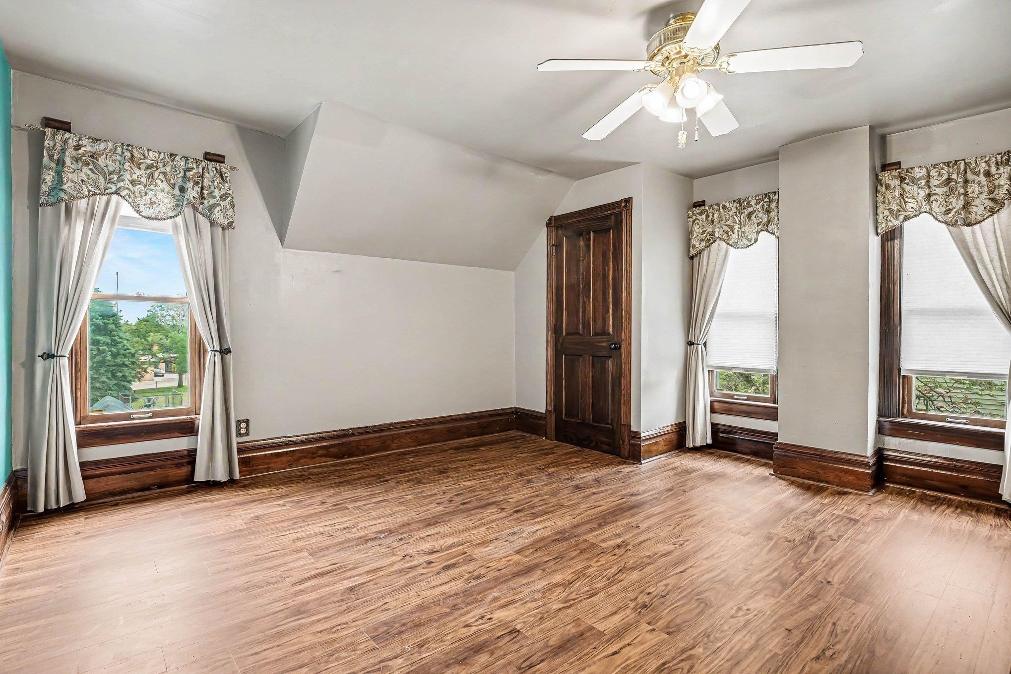 435 S Main Street Middlebury IN 46540