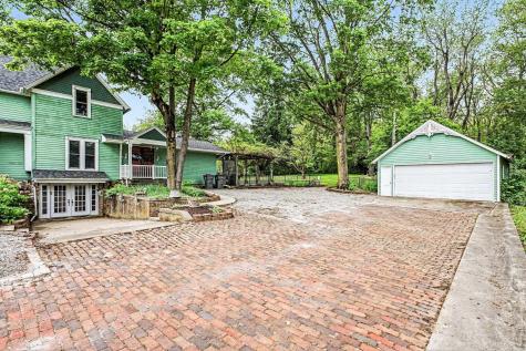 435 S Main Street Middlebury IN 46540