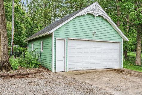435 S Main Street Middlebury IN 46540