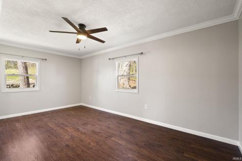 118 W Thornton Street Paoli IN 47454