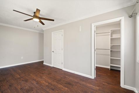 118 W Thornton Street Paoli IN 47454