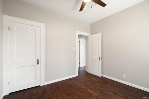 118 W Thornton Street Paoli IN 47454