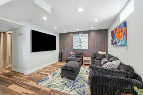 160 Lane 425 Jimmerson Lake Fremont IN 46737