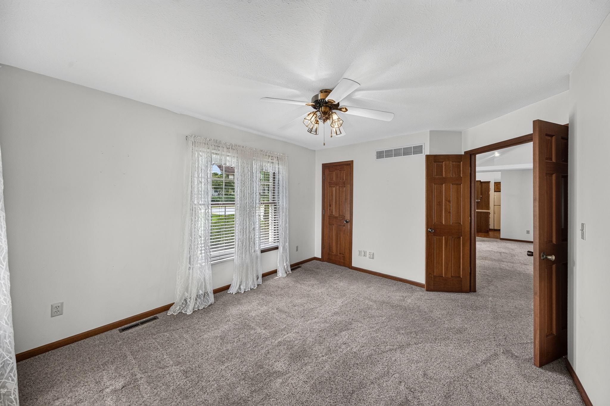 24047 Villa Court Elkhart IN 46517