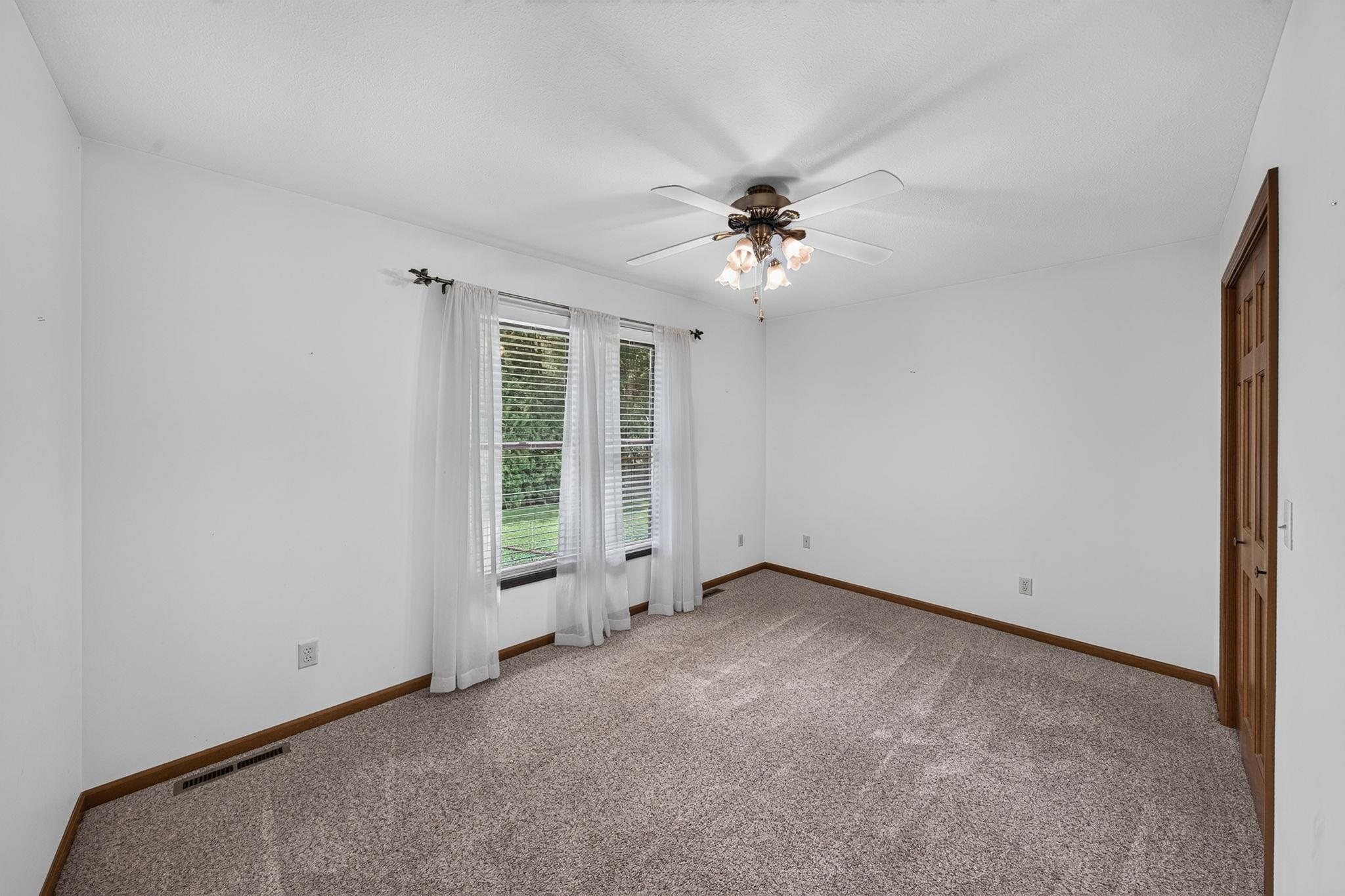 24047 Villa Court Elkhart IN 46517